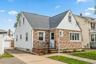 38 Hawthorne Ave, Floral Park, NY 11001 - Photo 31