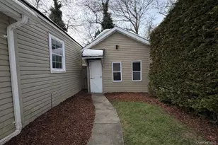 66 Palm Rd, Rocky Point, NY 11778 - Photo 9