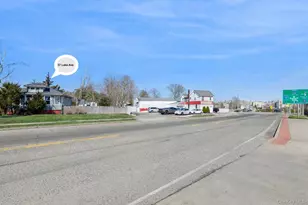 37 Lake Ave, Riverhead, NY 11901 - Photo 7