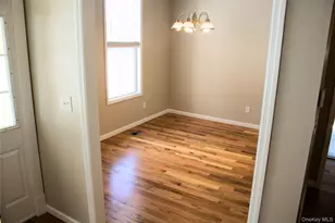 53 Cornwall Ln, Middletown, NY 10940 - Photo 9