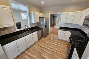 53 Cornwall Ln, Middletown, NY 10940 - Photo 13