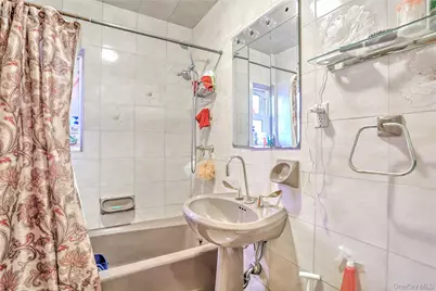 815 Quincy Avenue, Bronx, NY 10465 - Photo 29