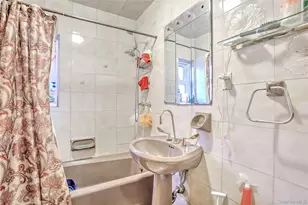 815 Quincy Ave, Bronx, NY 10465 - Photo 29