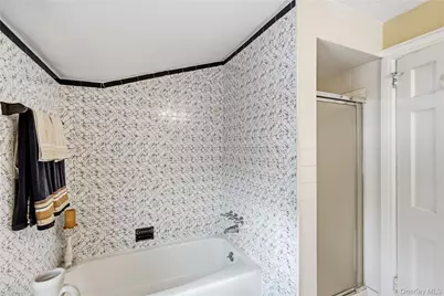 4 Lancaster Avenue, Baldwin, NY 11510 - Photo 27