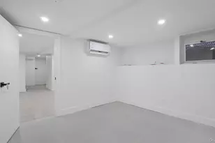 4365 De Reimer Ave, Bronx, NY 10466 - Photo 19