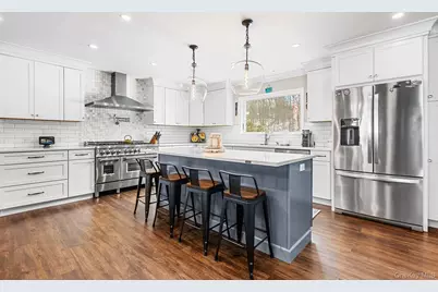 21 Straub Drive, Pleasant Valley, NY 12569 - Photo 7