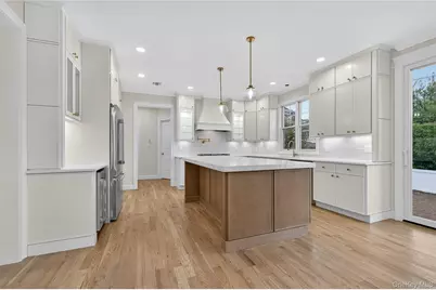 229 Brixton Road, Garden City, NY 11530 - Photo 11