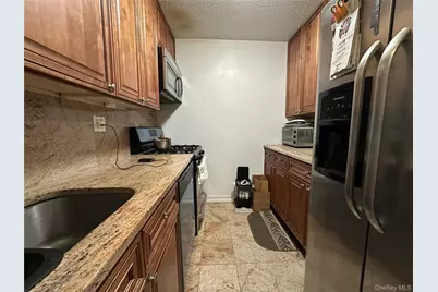 4140 Union Street #6D, Flushing, NY 11355 - Photo 11
