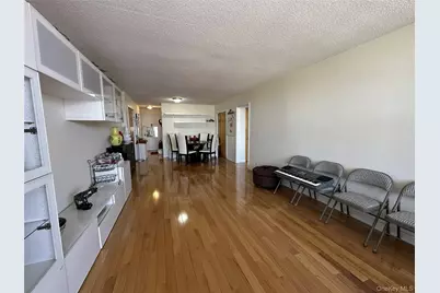 4140 Union Street #6D, Flushing, NY 11355 - Photo 9