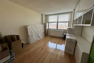 4140 Union St, Flushing, NY 11355 - Photo 7