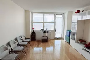 4140 Union St, Flushing, NY 11355 - Photo 7