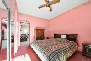 73-35 71st Pl, Glendale, NY 11385 - Photo 7