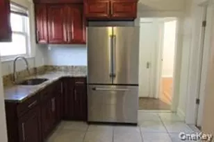 104-11 200th St, Saint Albans, NY 11412 - Photo 7