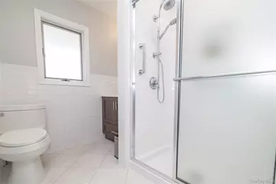 36 W Windsor Parkway, Oceanside, NY 11572 - Photo 21