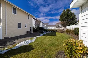 36 W Windsor Pkwy, Oceanside, NY 11572 - Photo 27