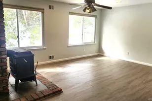 224H Springmeadow Dr, Holbrook, NY 11741 - Photo 5