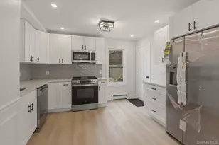 424 Thieriot Ave, Bronx, NY 10473 - Photo 19