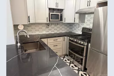 4-74 48th Avenue 4-74 48th Avenue #17F, Long Island City, NY 11109 - Photo 7