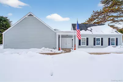 700 Commons Way #E, Fishkill, NY 12524 - Photo 31