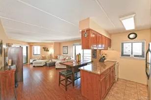 725 Miller Ave, Freeport, NY 11520 - Photo 9