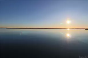 4011 Greentree Dr, Oceanside, NY 11572 - Photo 3