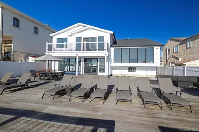 4011 Greentree Drive, Oceanside, NY 11572 - Photo 11