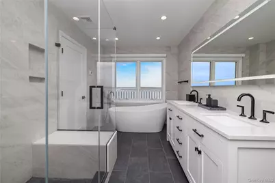 4011 Greentree Drive, Oceanside, NY 11572 - Photo 25