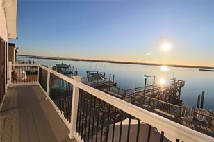 4011 Greentree Dr, Oceanside, NY 11572 - Photo 45