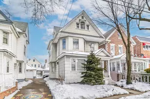 86-31 121st St, Richmond Hill, NY 11418 - Photo 1