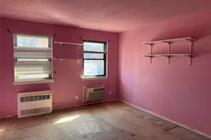 25 Lawrence Dr, White Plains, NY 10603 - Photo 9