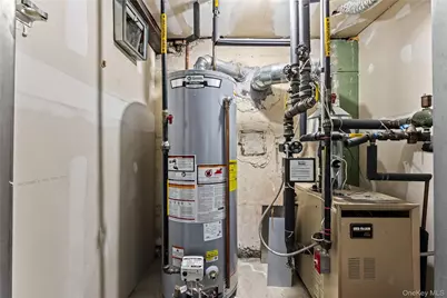 16337 20th Avenue, Whitestone, NY 11357 - Photo 37