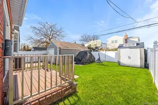 163-37 20th Ave, Whitestone, NY 11357 - Photo 31