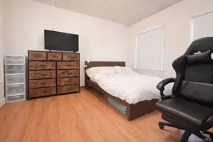 50-13 47th St, Woodside, NY 11377 - Photo 9