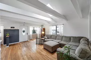 427 Helene Ave, Shirley, NY 11967 - Photo 9