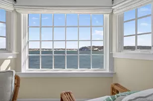 336 Mariposa Dr, Oyster Bay, NY 11771 - Photo 23