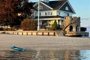 336 Mariposa Dr, Oyster Bay, NY 11771 - Photo 33