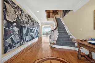 336 Mariposa Dr, Oyster Bay, NY 11771 - Photo 3