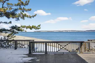 336 Mariposa Dr, Oyster Bay, NY 11771 - Photo 17