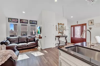 36 Studley Street, Brentwood, NY 11717 - Photo 15