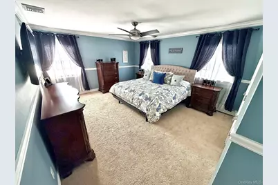 17 Erita Lane, Smithtown, NY 11787 - Photo 29