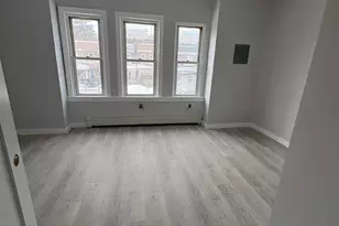 85-27 102nd St, Richmond Hill, NY 11418 - Photo 9