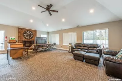 31 Stanford Court, Wantagh, NY 11793 - Photo 27