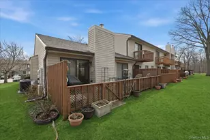 31 Stanford Ct, Wantagh, NY 11793 - Photo 23