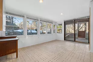 325 Haverstraw Rd, Montebello, NY 10901 - Photo 9