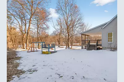 325 Haverstraw Road, Montebello, NY 10901 - Photo 27