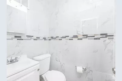 555 Kimball Avenue, Yonkers, NY 10704 - Photo 9