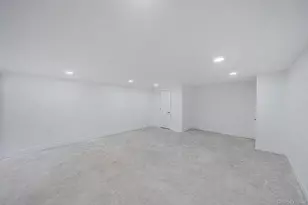 25-17 McIntosh St, East Elmhurst, NY 11369 - Photo 21