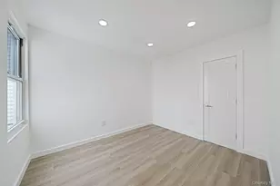 25-17 McIntosh St, East Elmhurst, NY 11369 - Photo 17