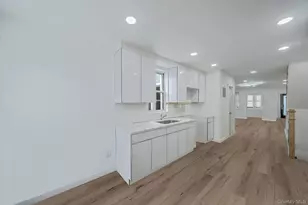 25-17 McIntosh St, East Elmhurst, NY 11369 - Photo 5