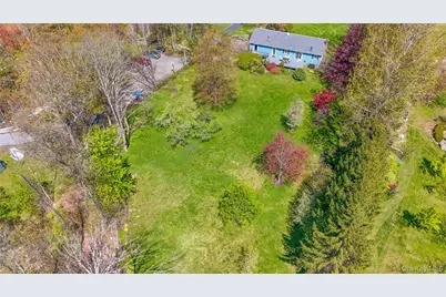 749 Eatontown Road, Port Jervis, NY 12771 - Photo 7